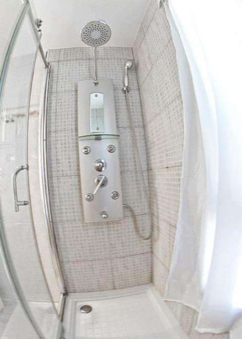 Apartamento Led - 9min Estadio Wanda Metropolitano Apartment Madrid